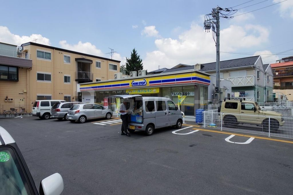 コンビニ　ミニストップ松戸小金清志町店（コンビニ）まで280m