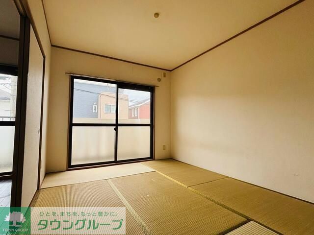その他　※写真は別部屋の反転タイプです。