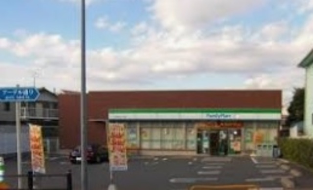 コンビニ　ファミリーマート市川北方二丁目店（コンビニ）まで475m