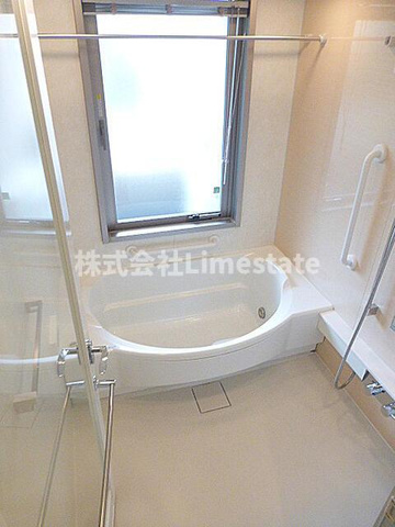 バス・シャワールーム　別部屋参考写真