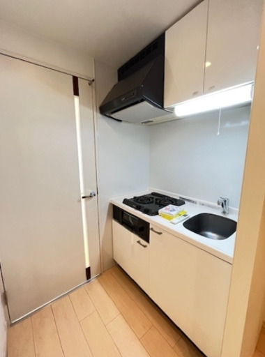 キッチン　※別部屋参考写真