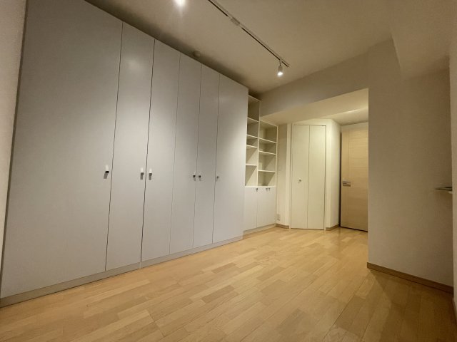 その他部屋・スペース　こちらにも備え付けの収納があり物がたくさん入ります◎