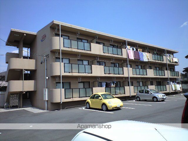 ISSAの外観写真