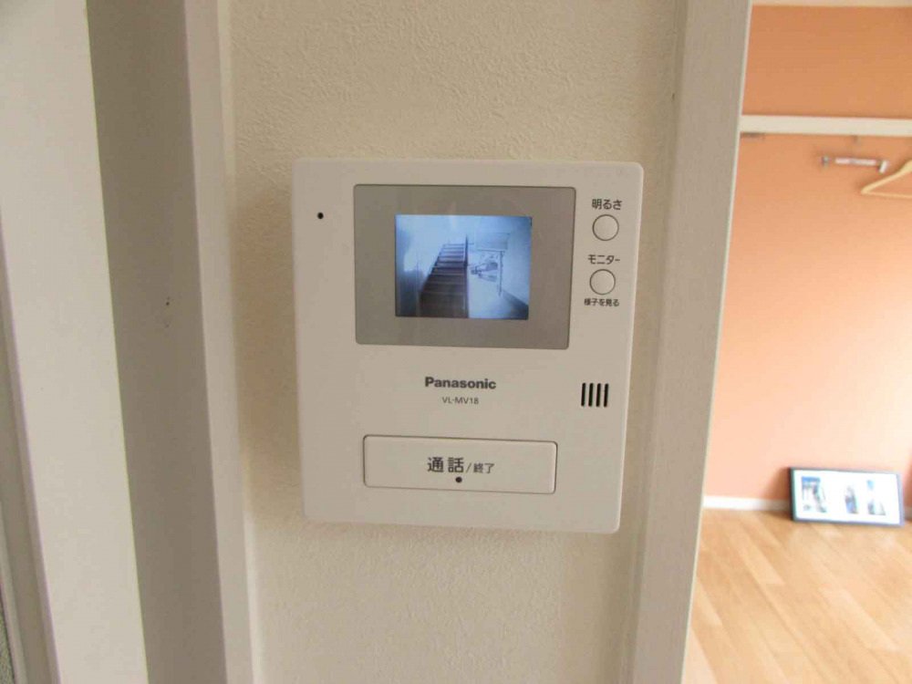 セキュリティ　来訪者の顔が見えるTVモニターホン