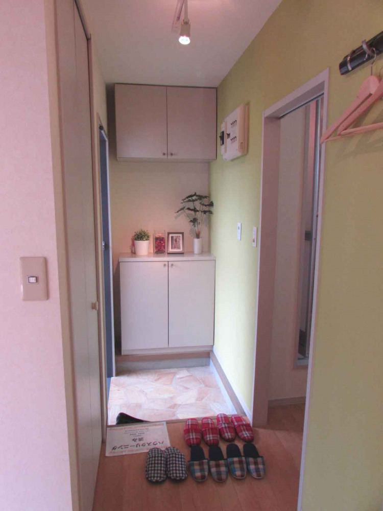 その他　たっぷり収納できるシューズボックス付きです。