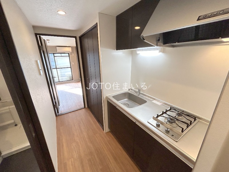ＪＲおおさか東線 城北公園通駅 徒歩4分 4階建 築32年のキッチン写真