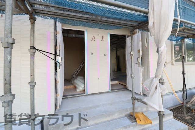 玄関　収納もある玄関です