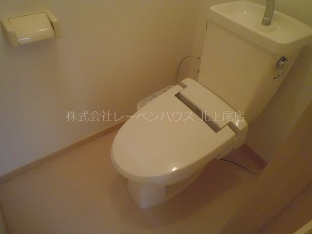 トイレ　温水洗浄便座あり