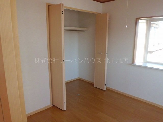 収納　押し入れ→クローゼットへ変更しました
