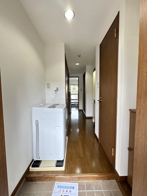 玄関　別部屋参考写真