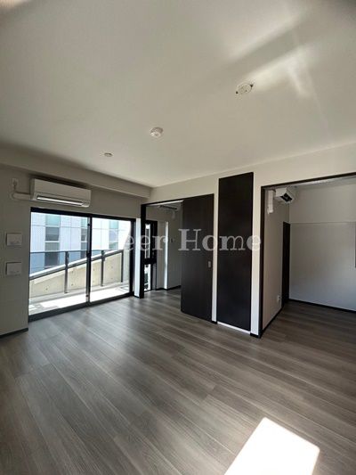 プライムガーデン恵比寿南の居間写真