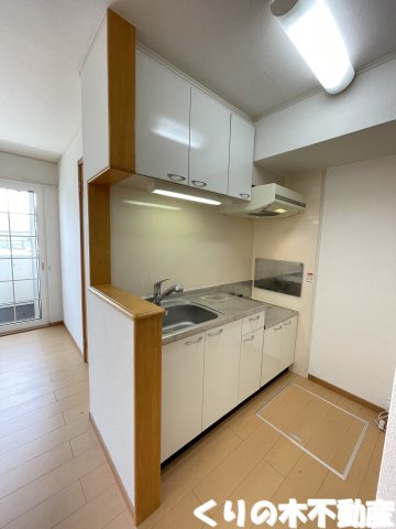 キッチン　同タイプのお部屋です（現況を優先します）