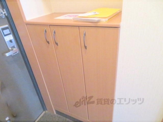 収納　下駄箱