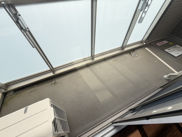 バルコニー　反転部屋写真使用