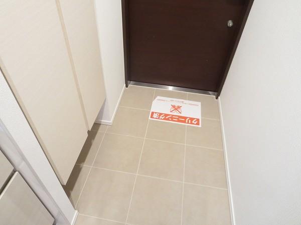玄関　玄関