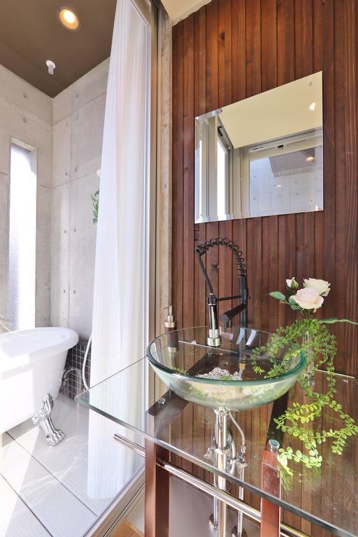 洗面設備　洗面はお洒落なガラスボウル♪