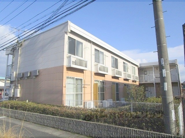甲賀市水口町南林口のアパートの建物外観