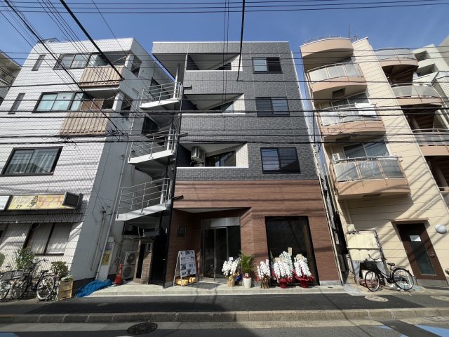 江戸川区松島のマンションの建物外観