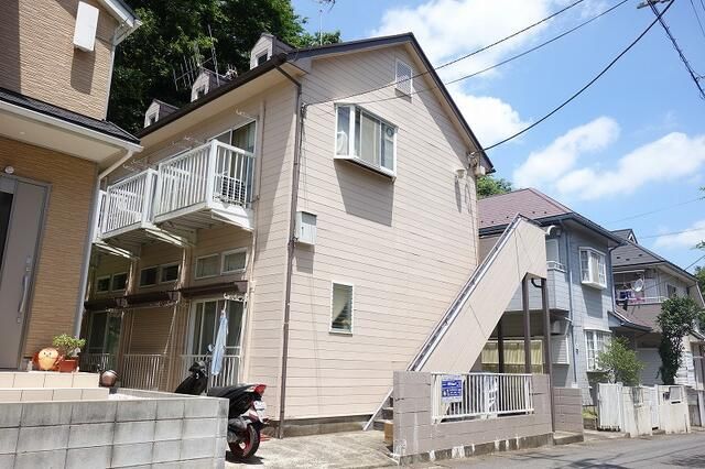 佐倉市弥勒町のアパートの建物外観