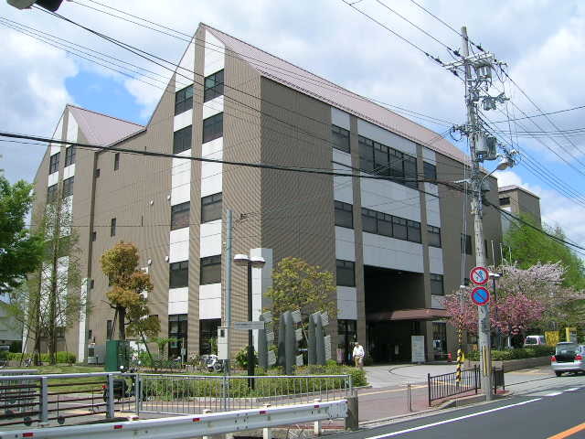 【川田ハイツの図書館】