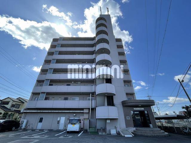 リアライズ甚目寺の建物外観