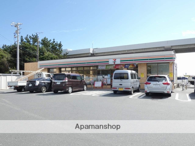 コンビニ　セブンイレブン　湖西白須賀南店（コンビニ）まで882m