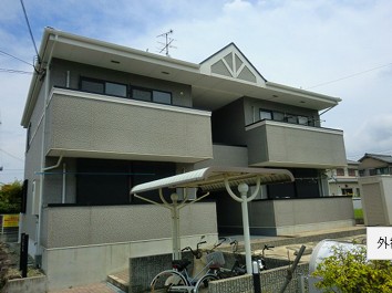 ファミールミサキの建物外観