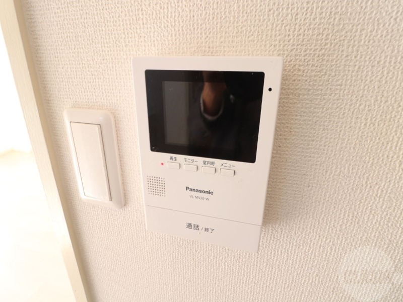 セキュリティ　モニター付きインターフォン