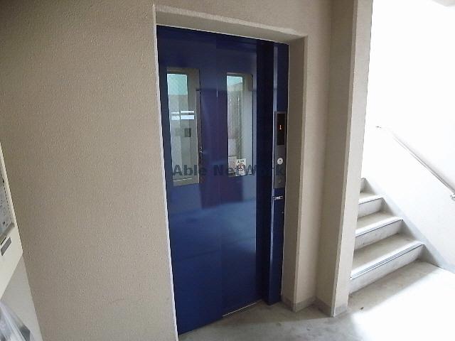 エントランス　エントランス部分