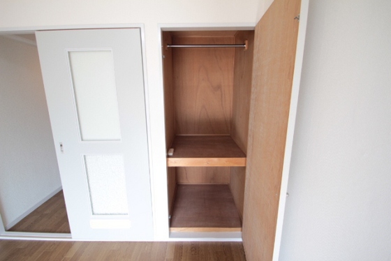 収納　※別部屋の写真です