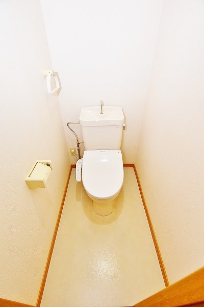 トイレ　★温水洗浄便座トイレ★