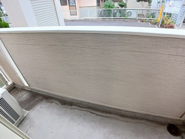 バルコニー　外からの目が気にならないバルコニーで洗濯物が干せます