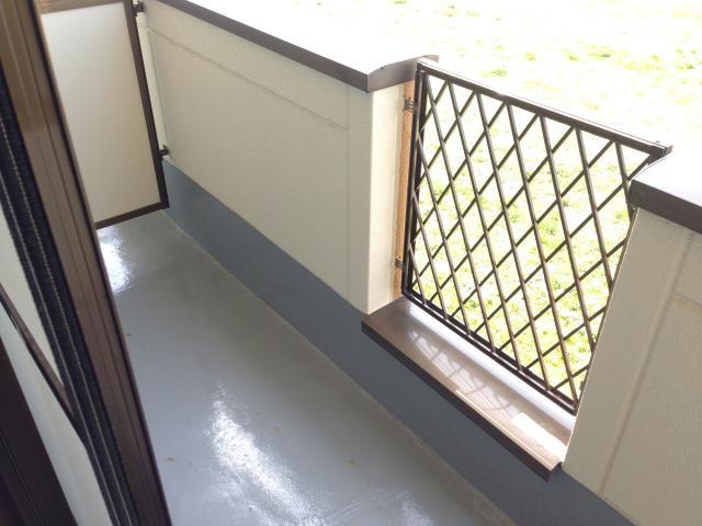 バルコニー　（別部屋イメージ）