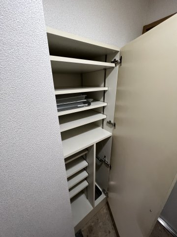 玄関　シューズボックス付の玄関