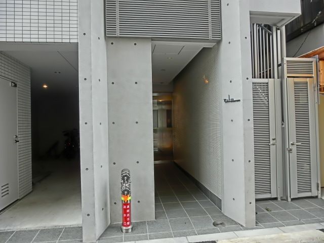 エントランス　☆デザイン性のあるエントランス☆