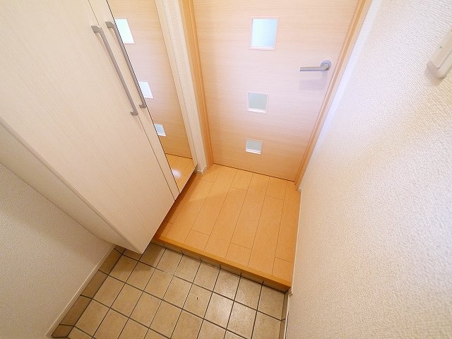 玄関　きれいな玄関です