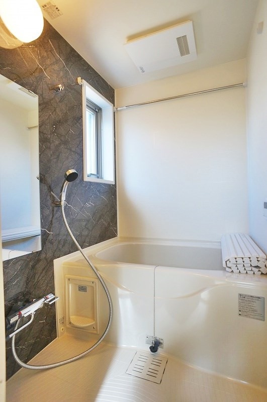 バス・シャワールーム　同型タイプ