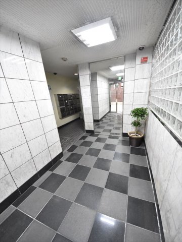 エントランス　今井商事27ビル　エントランス