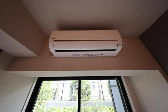 居室・リビング　エアコン付き