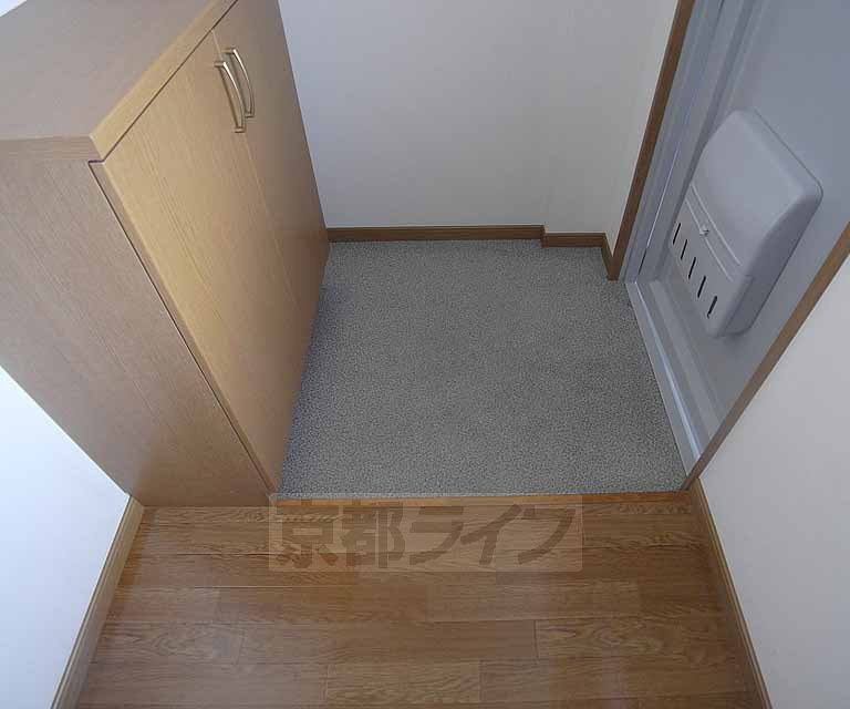 玄関　シューズボックス付いてます