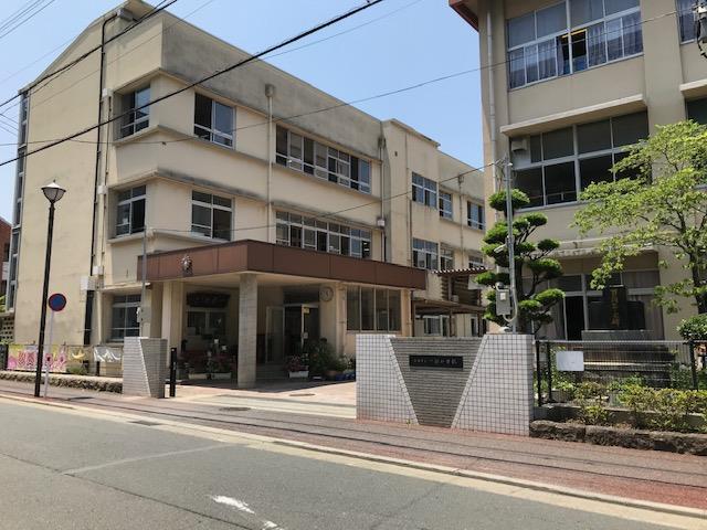 小学校　熊本市立一新小学校（小学校）まで862m