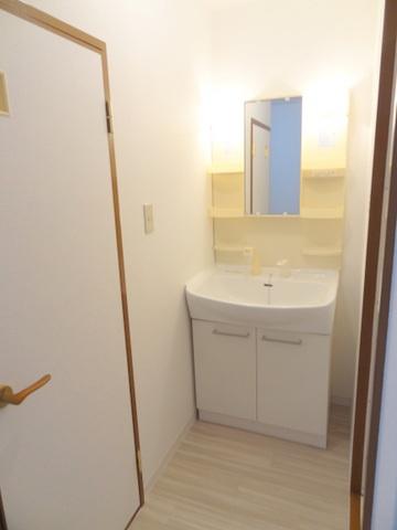 洗面設備　★独立洗面台完備★