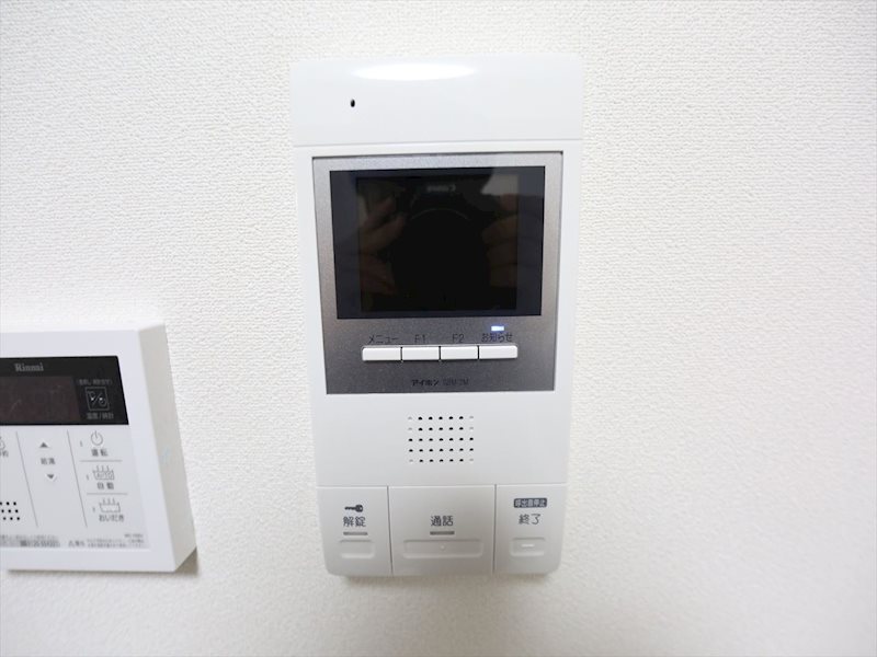 セキュリティ　TVモニター付インターホン