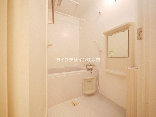 サンロワール江坂の風呂写真