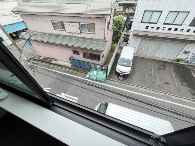 バルコニー　ベイメゾン汐入