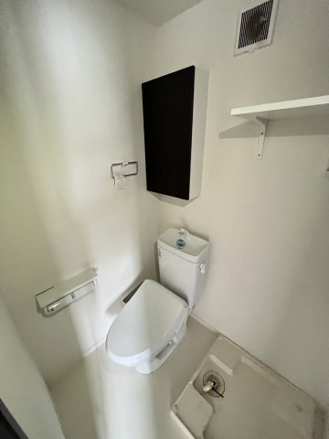 トイレ　ベイメゾン汐入