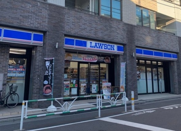 コンビニ　ローソン渋谷本町一丁目店（コンビニ）まで292m