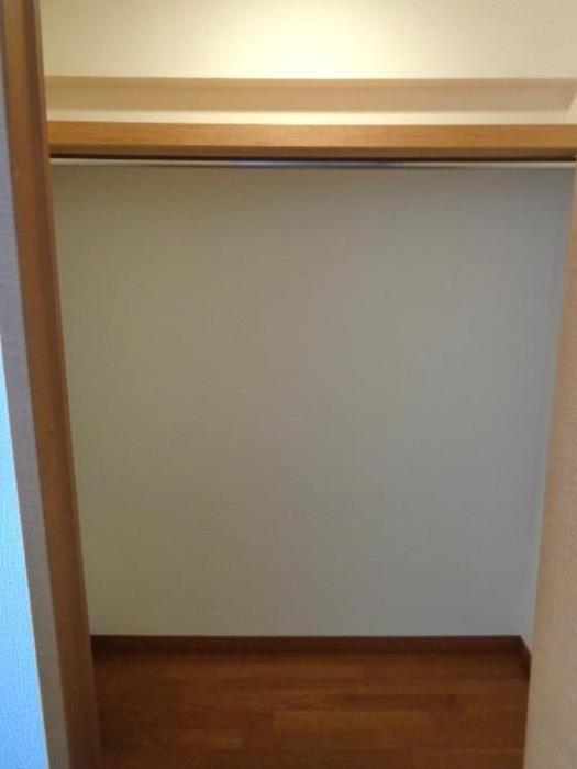 収納　整理整頓しやすいウォークインクローゼット♪