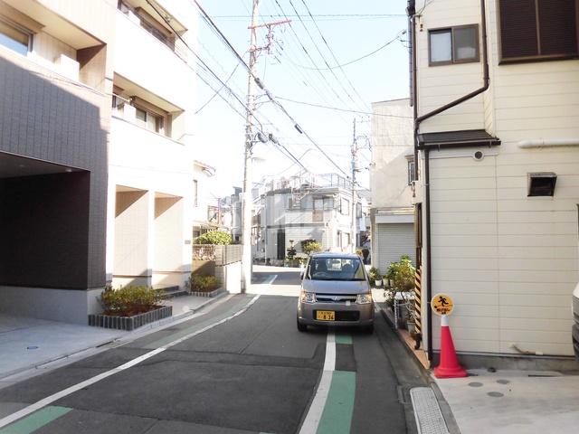その他　物件前の通りです☆彡