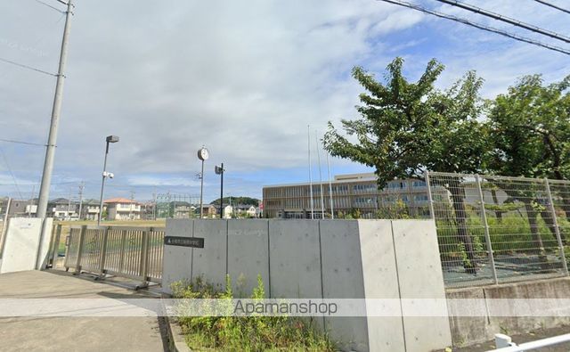 中学校　味岡中学校（中学校）まで517m